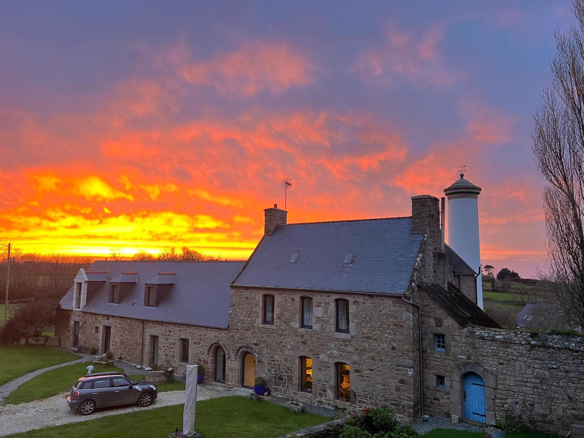 Les Ecolodges Sous Le Phare Louannec Exterior foto